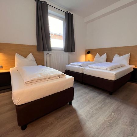 24Seven Apartments - Self Check-In Altdorf  Extérieur photo
