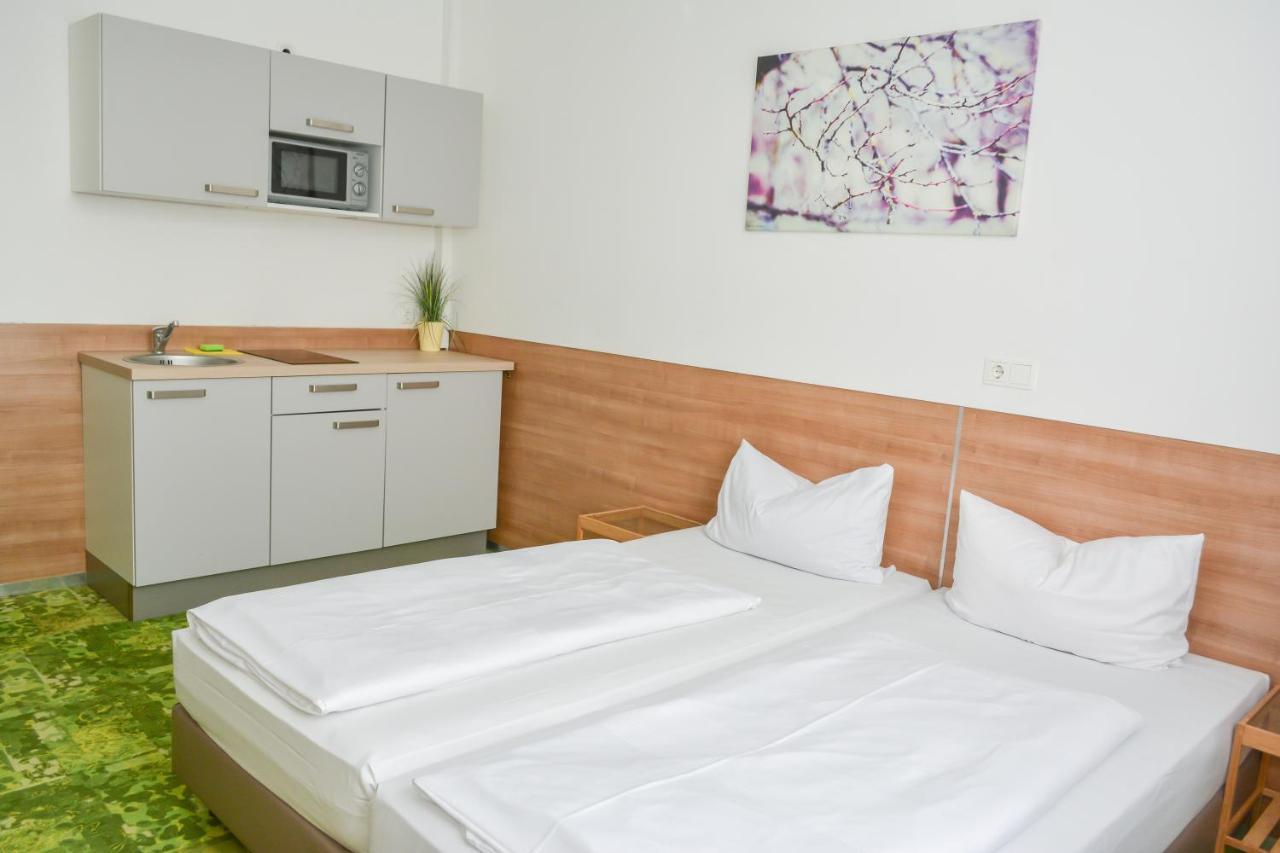 24Seven Apartments - Self Check-In Altdorf  Extérieur photo